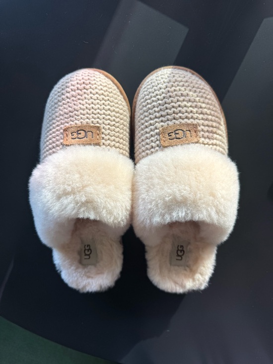 UGG Shoes - UGG Cozy Slippers- Cream- Size 9